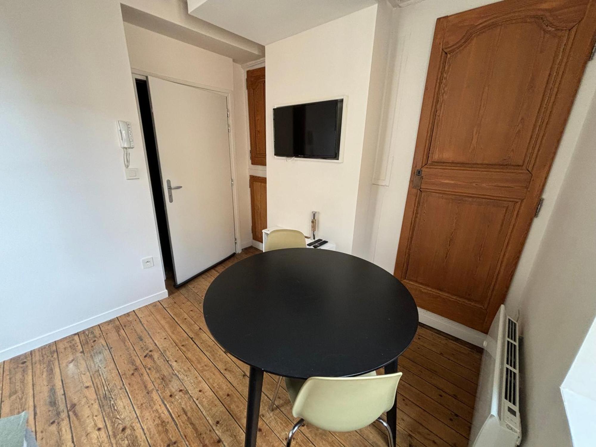 Apartamento Louis Premier Et Second Metz Centre Un Sejour A Part Exterior foto