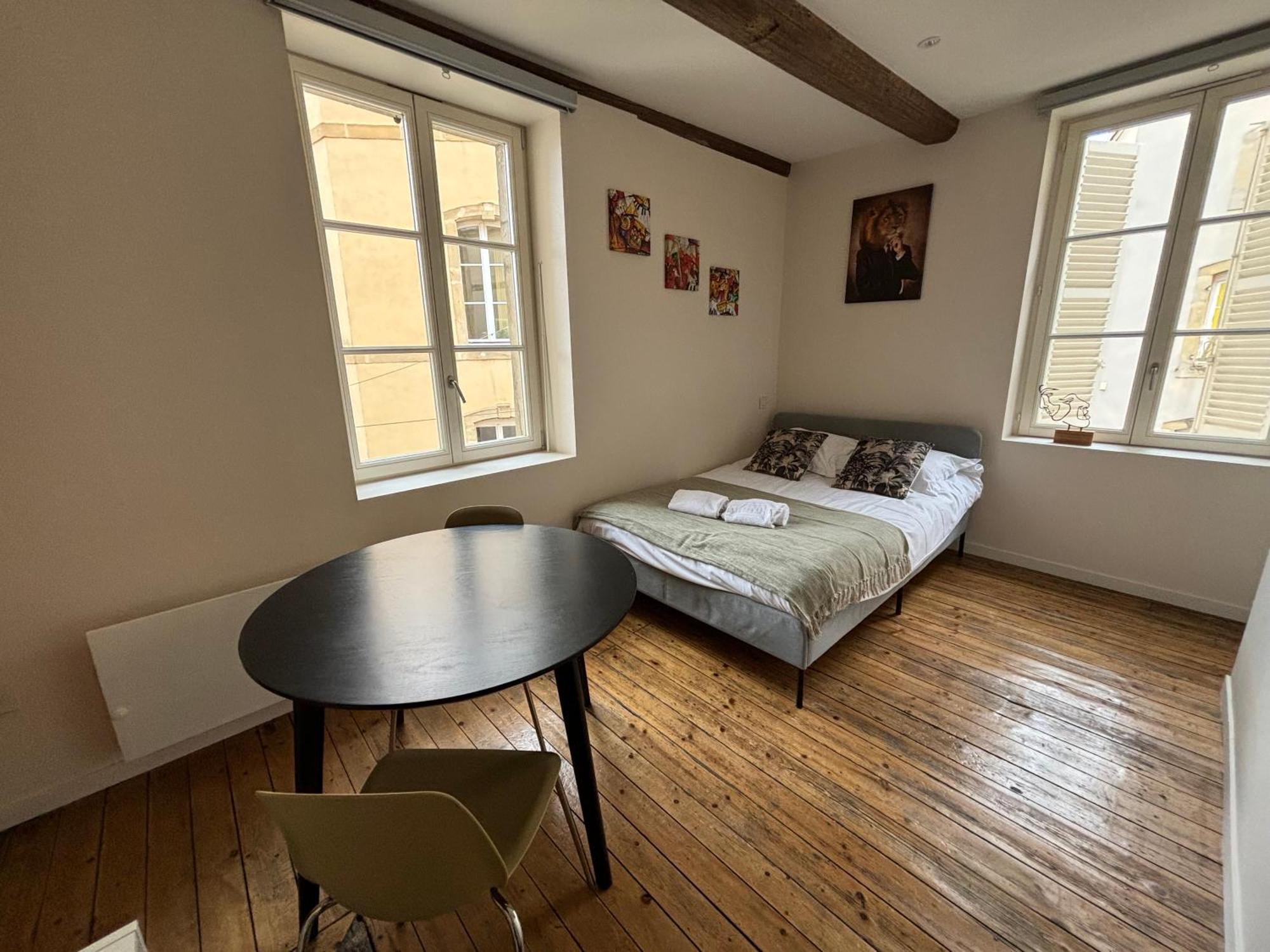 Apartamento Louis Premier Et Second Metz Centre Un Sejour A Part Exterior foto